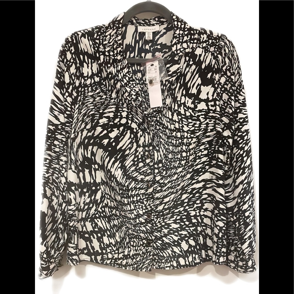 NWT Top shop size small